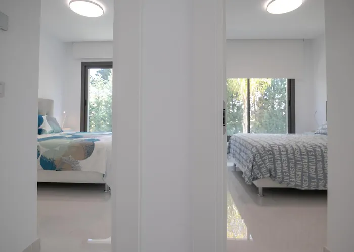 Marbella Golf With Pool - Happy