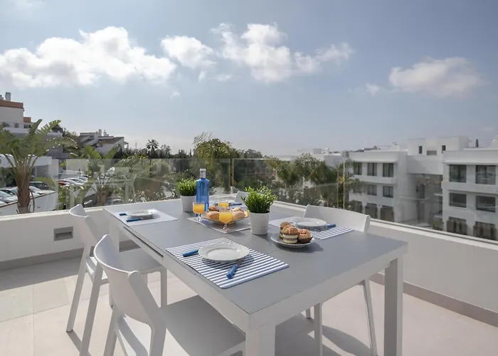 Marbella Golf With Pool - Happy *