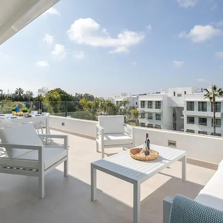 Marbella Golf With Pool - Happy